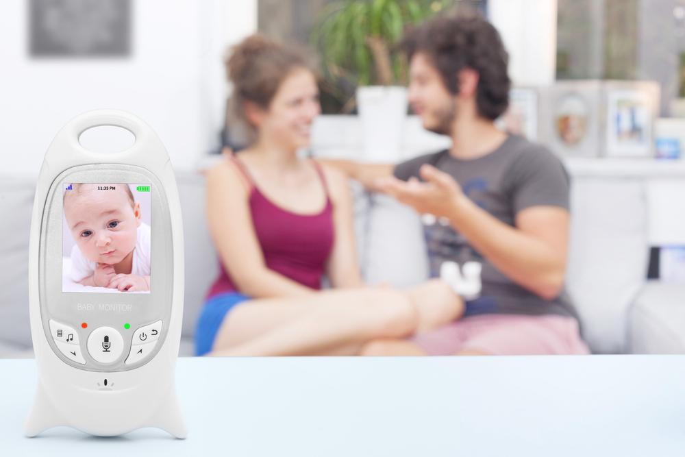 Quais são os benefícios da babá eletrônica? 2 baba eletronica